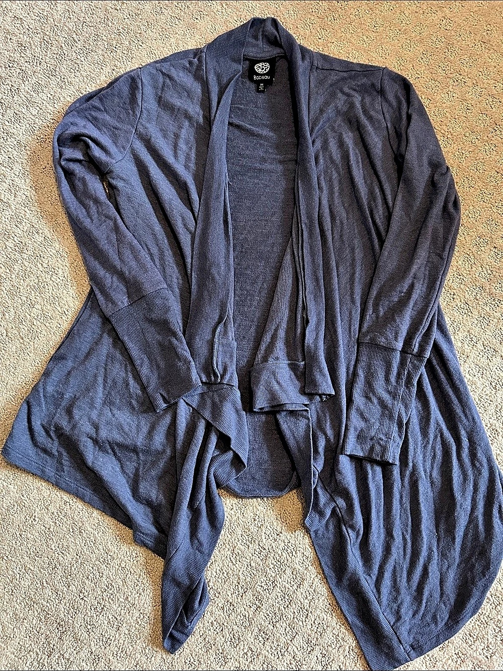 bobeau Draped Cardigan in Blue Size Medium